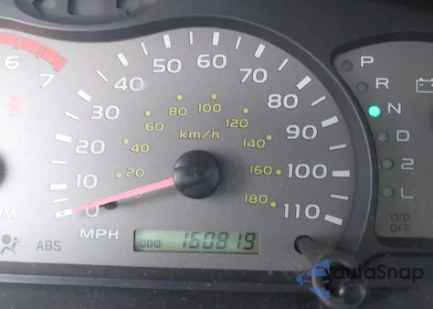 2004 Toyota Sequoia Sr5 V8 from USA, damaged, VIN 5TDZT34A74S229166